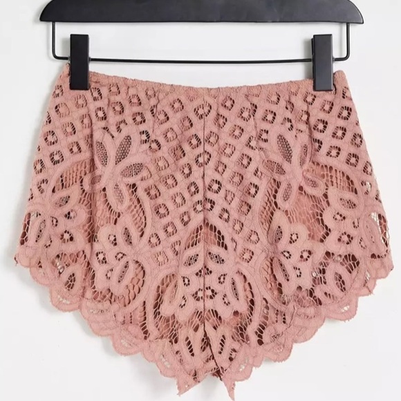 Free People adella shorts in lace size XS NWT - Picture 2 of 7